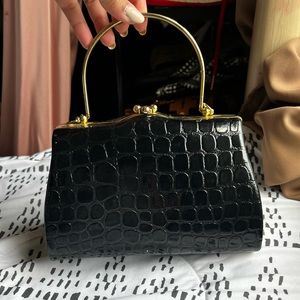Small black purse